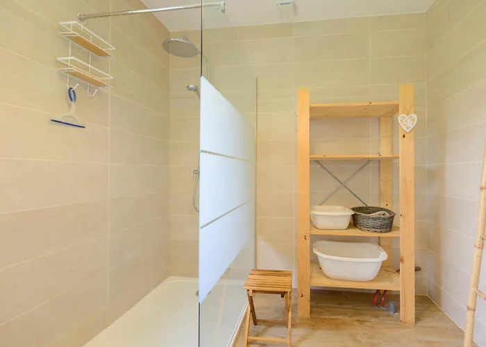 펜션 Maison Plain Pied Maubert-Fontaine