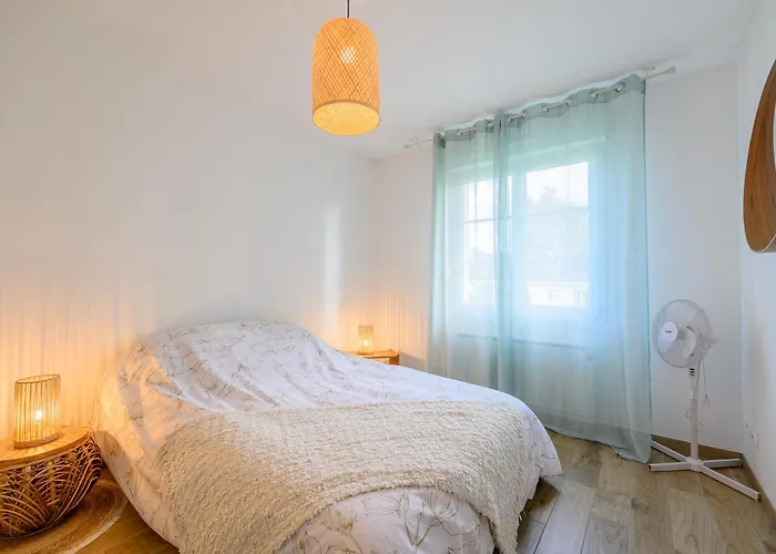 Maison Plain Pied 펜션 *