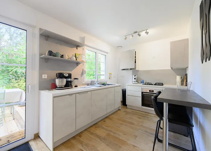 펜션 Maison Plain Pied Maubert-Fontaine